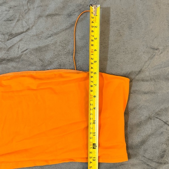 Dynamite Orange Crop Top

#1084 - Picture 3 of 6